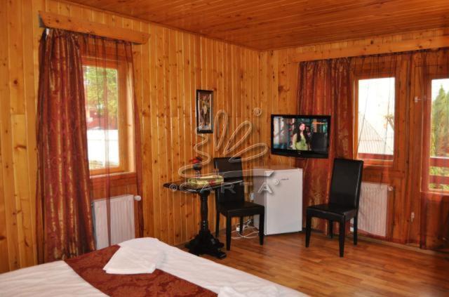 Hotel La Cristina Sinaia Zewnętrze zdjęcie